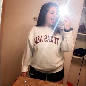 Meet your Posher, Kylie